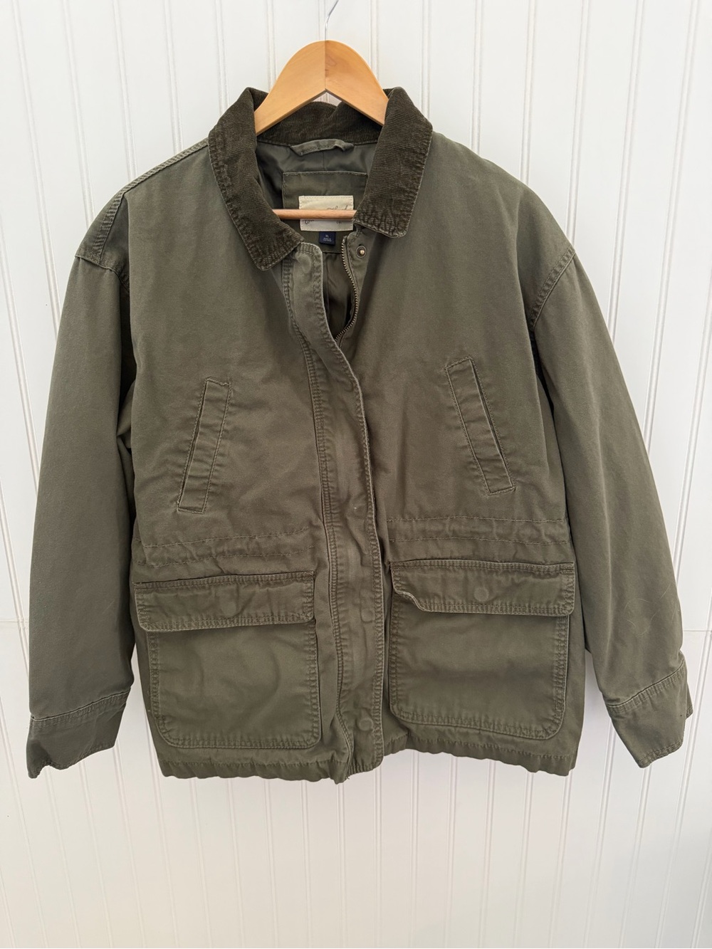 Universal Thread Olive Green Utility Jacket with Dark Corduroy Trim
